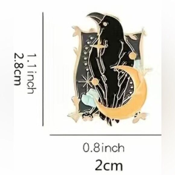 Raven with moon enamel pin - Picture 4 of 5